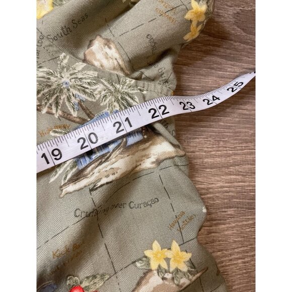 Havana Jacks Cafe Green Tropical Floral Short Sleeved Button Up Top - Picture 8 of 10